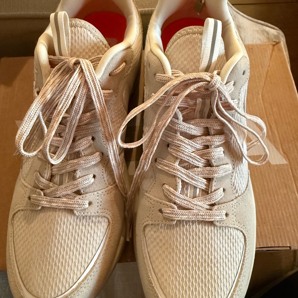 Veja Brand Story Box - Sustainable Mission Statement - Picture 2 of 15